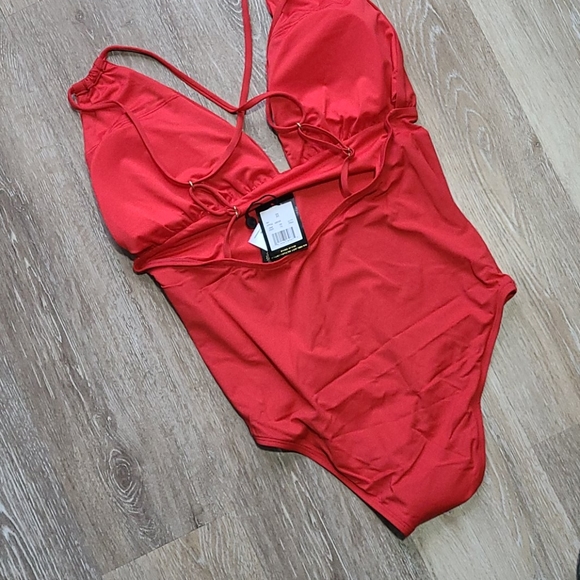 Sun Lab Swim Plunge Front Strappy 1 Peice NWT - Picture 5 of 10